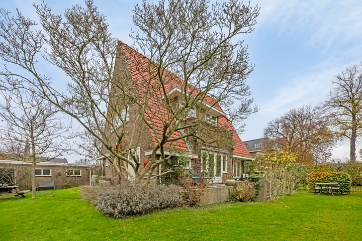 Foto 2 van Stationsweg 2