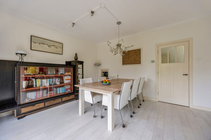 Foto 9 van Stationsweg 2