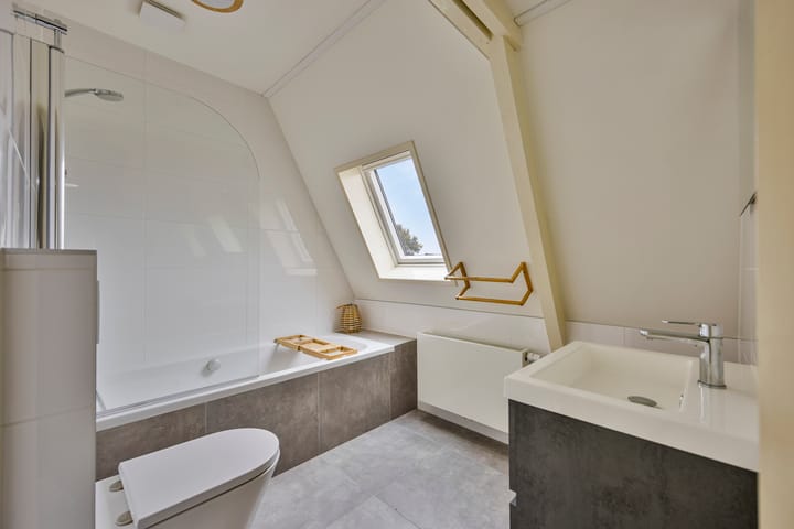 Foto 31 van Stationsweg 2