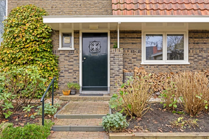 Foto 43 van Stationsweg 2