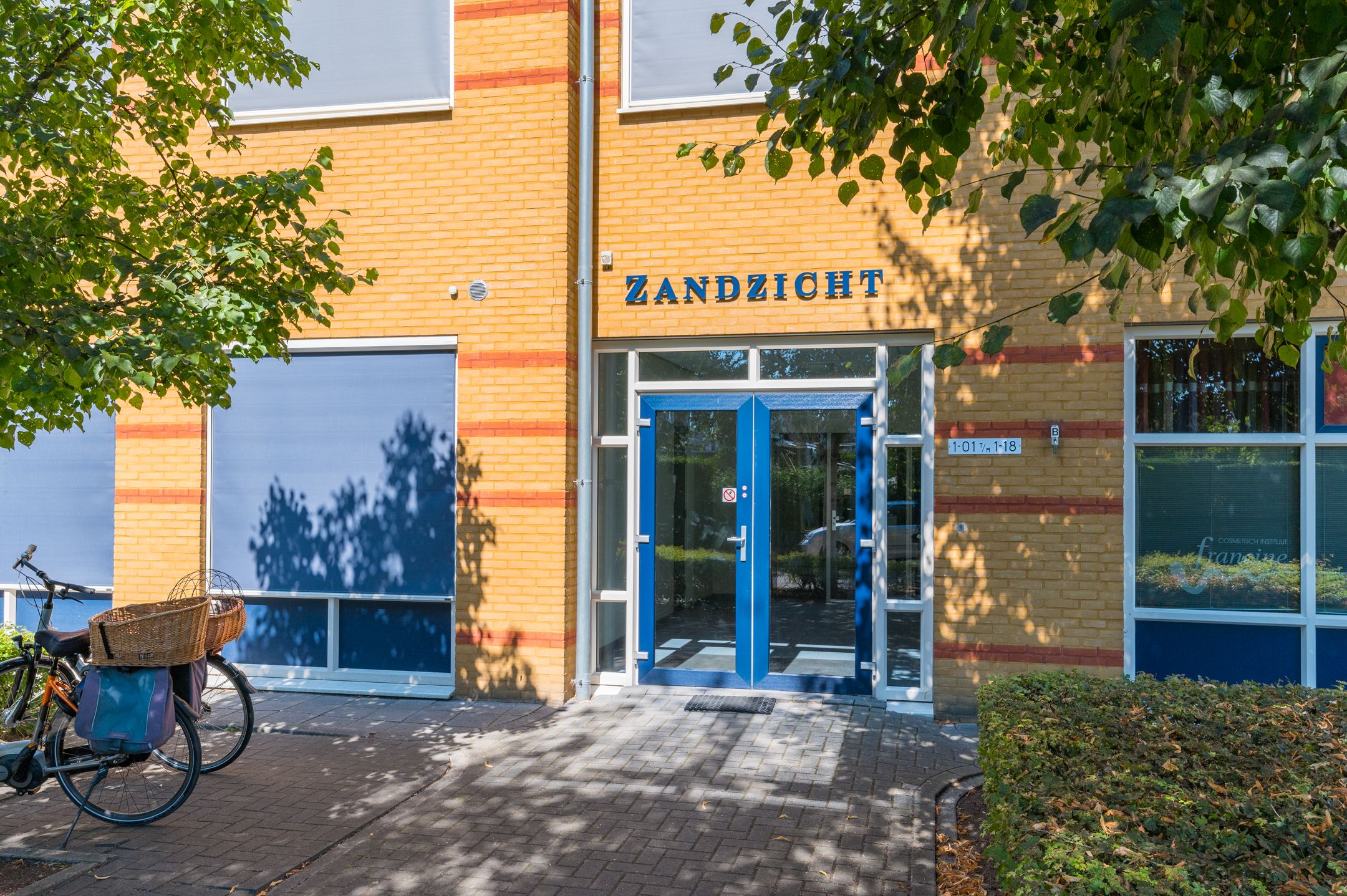 Photo 3 of Gruttostraat 1-12