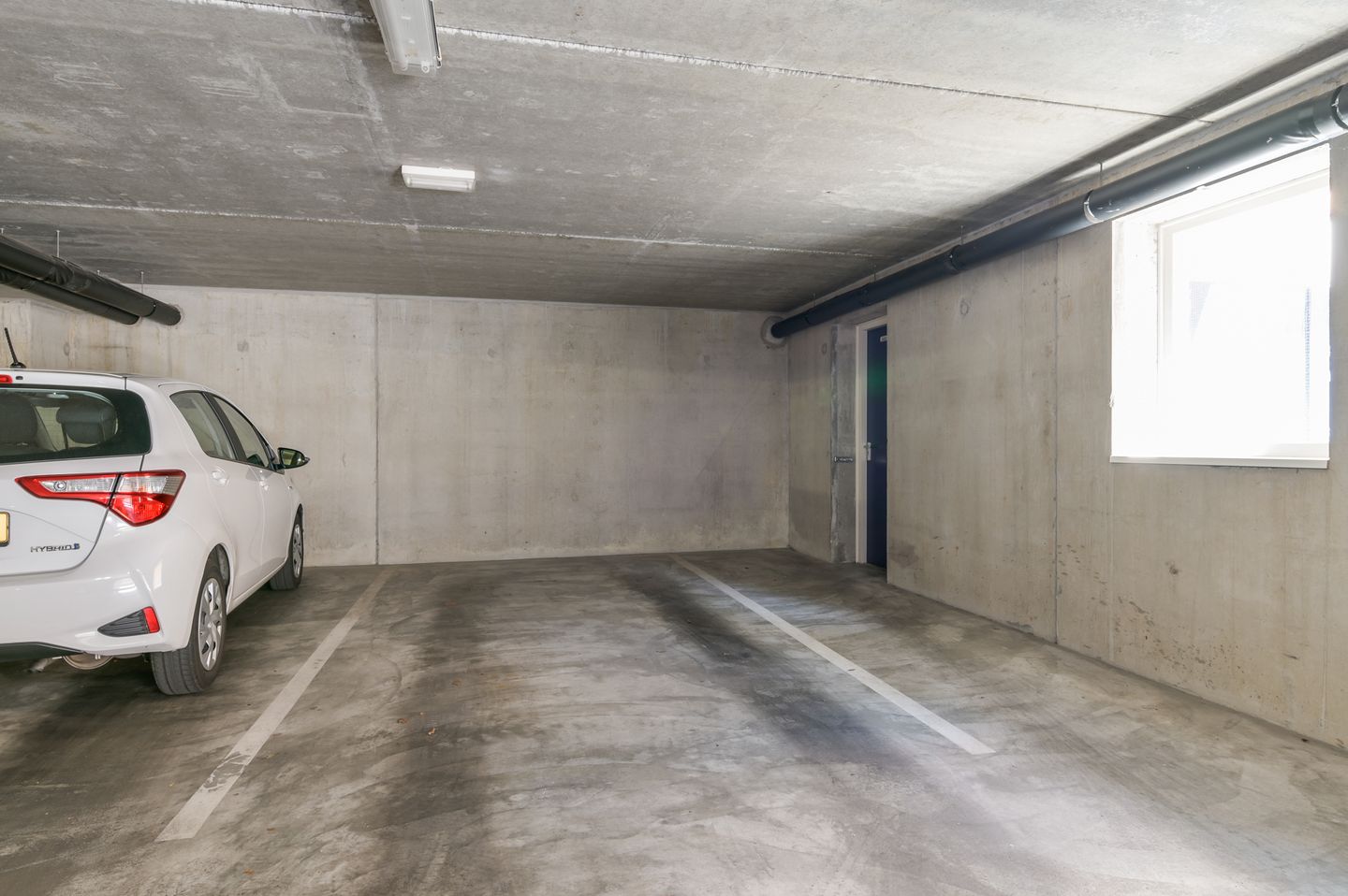 Photo 35 of Gruttostraat 1-12