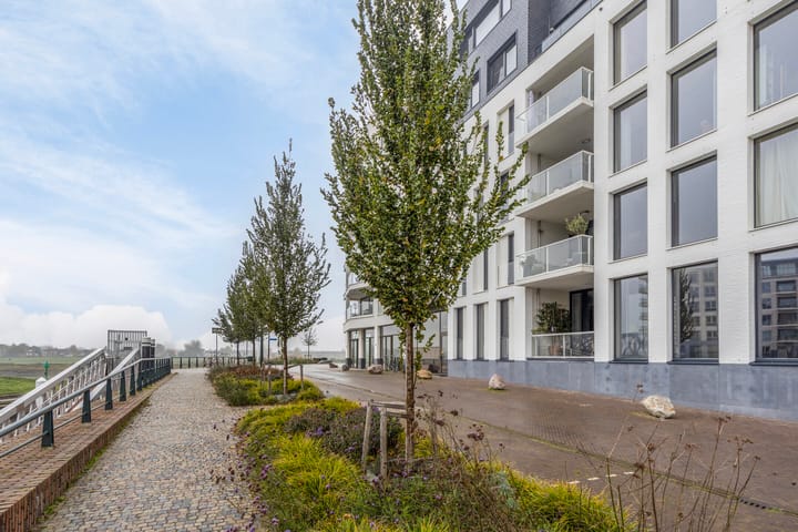 Foto 42 van Contrescarp 150