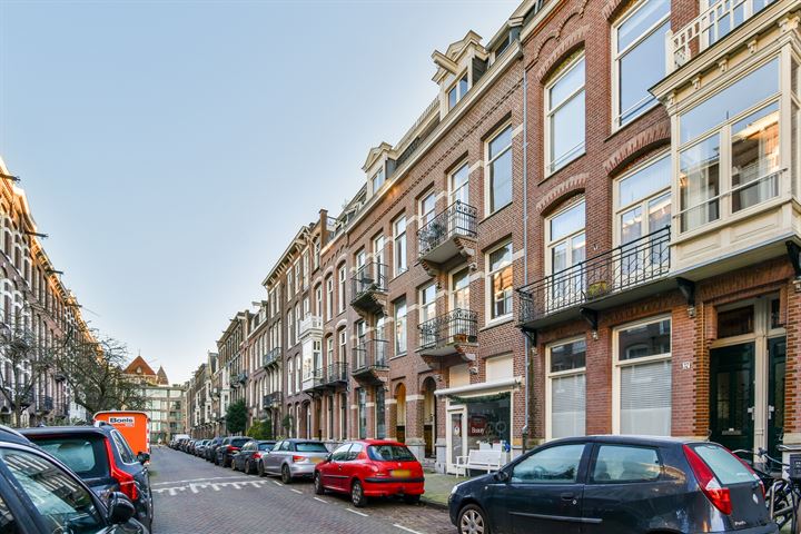 Bekijk foto 5 van Valeriusstraat 33-3