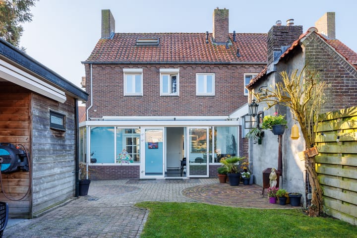 Foto 41 van St.Janstraat 9