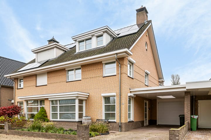 Foto 1 van Sint Jansbloem 11