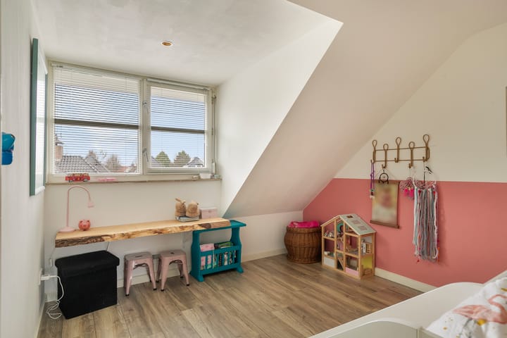 Foto 30 van Sint Jansbloem 11