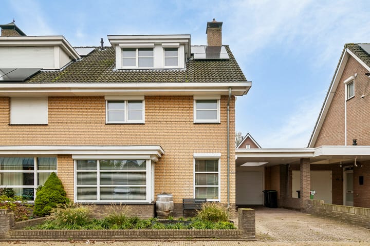 Foto 34 van Sint Jansbloem 11