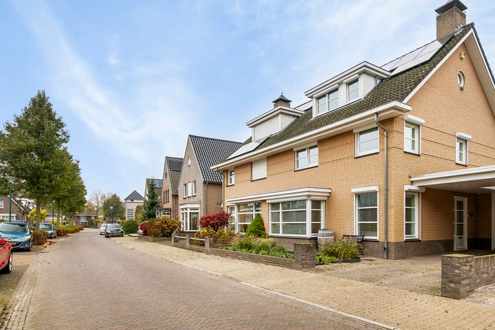 Foto 36 van Sint Jansbloem 11