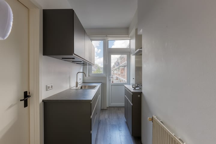 Foto 11 van Allard Piersonlaan 271