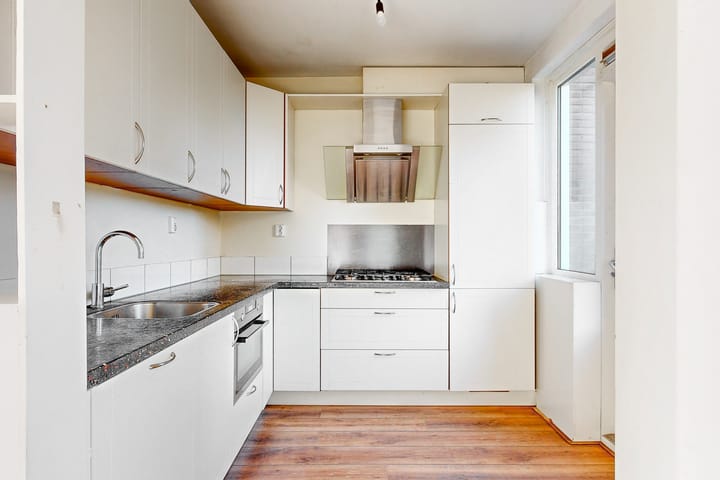 Foto 15 van Dirk Kampstraat 28