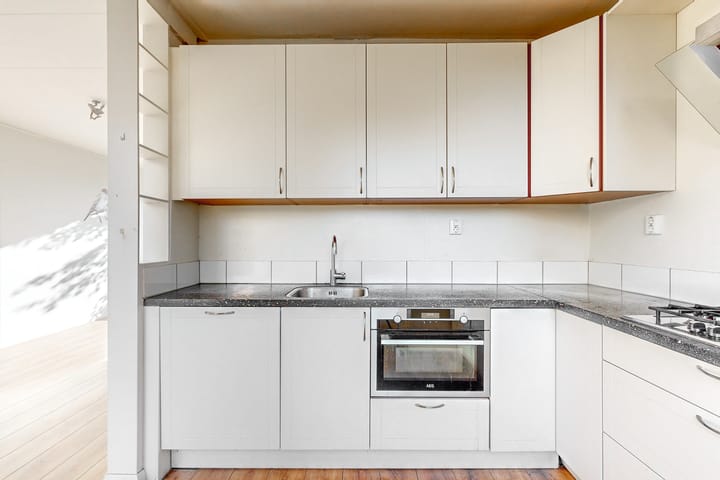 Foto 16 van Dirk Kampstraat 28