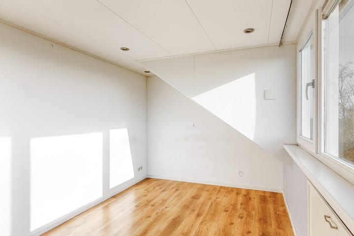 Foto 24 van Dirk Kampstraat 28