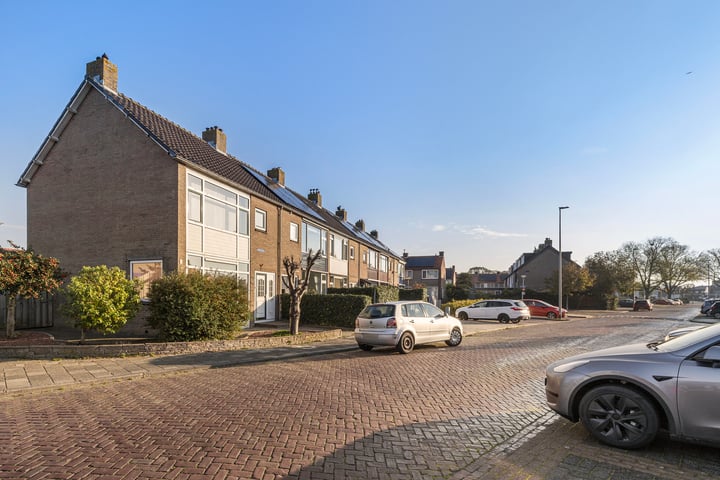 View photo 9 of Hoonaartstraat 3