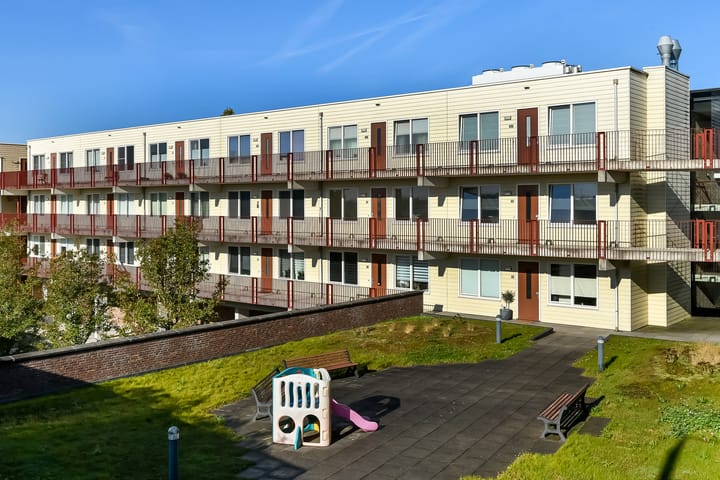 Foto 1 van Basilica 73