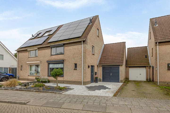 Photo 1 of Aleijd van Puttenstraat 6