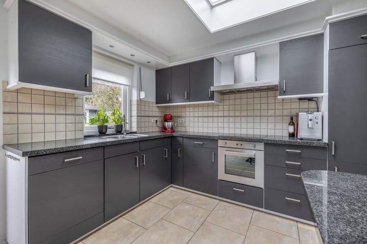 Photo 16 of Aleijd van Puttenstraat 6