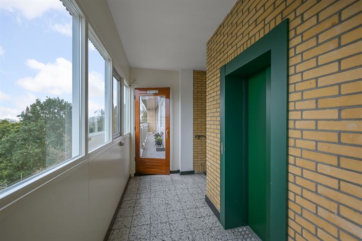 Bekijk foto 28 van Flevolaan 35