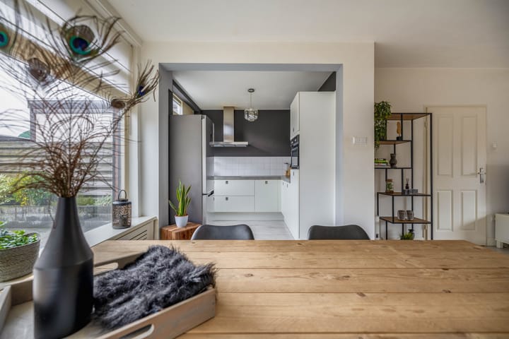 Foto 12 van Montgomerystraat 7