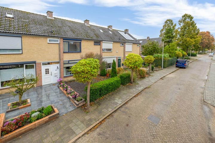 Foto 37 van Montgomerystraat 7