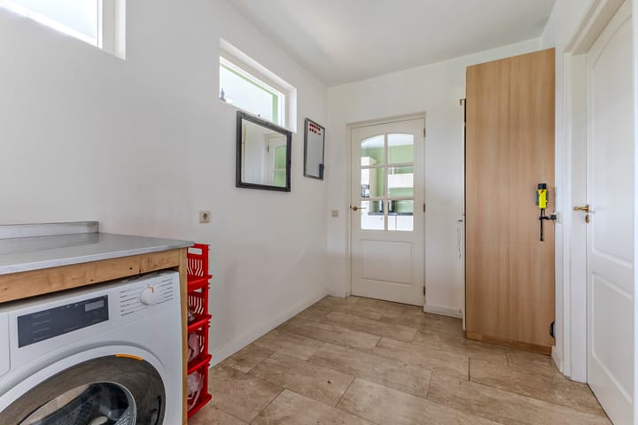 Foto 30 van Zuideinde 199