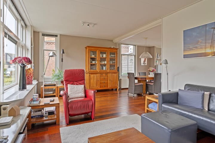 Foto 10 van Weeldeweg 41