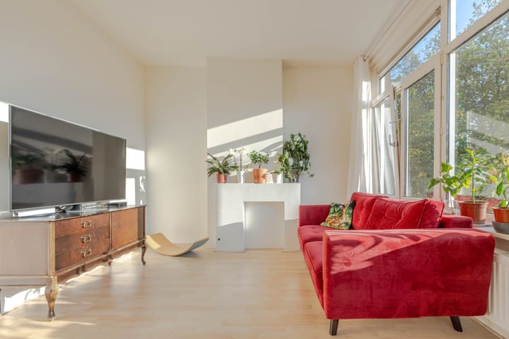 Foto 8 van Mijnsherenlaan 49-D