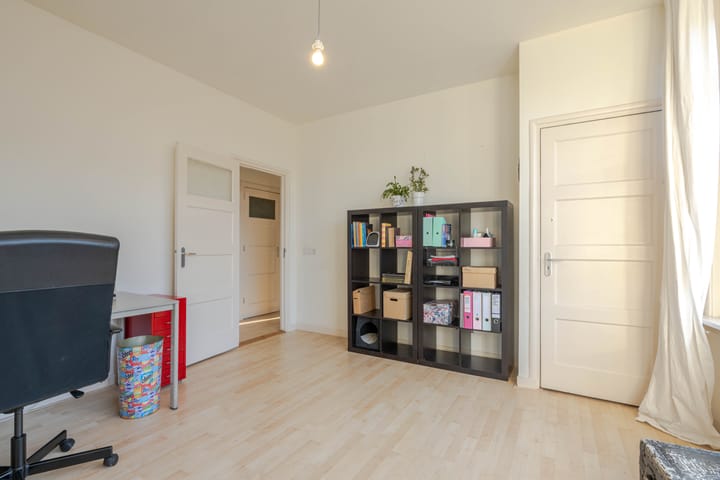 Foto 15 van Mijnsherenlaan 49-D