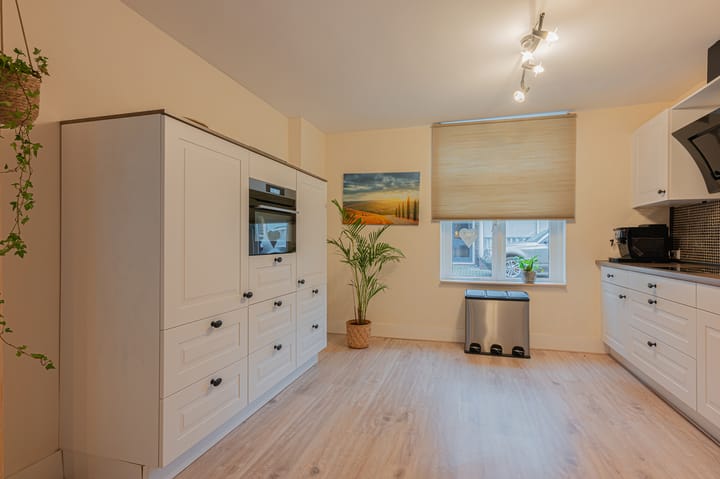 Photo 12 of Rhederweg 6