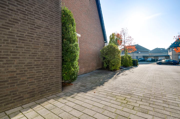 Foto 4 van Ambachtsingel 101