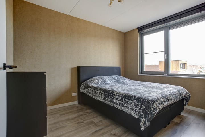 Foto 13 van Industriestraat 14