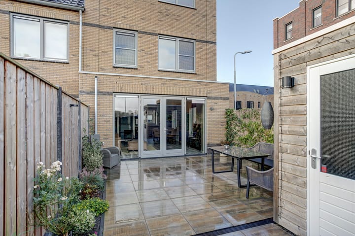 Foto 22 van Industriestraat 14