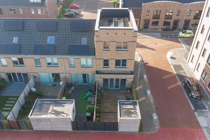 Foto 25 van Industriestraat 14