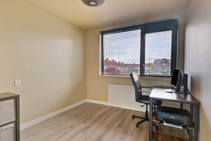 Foto 24 van Narcissenstraat 41