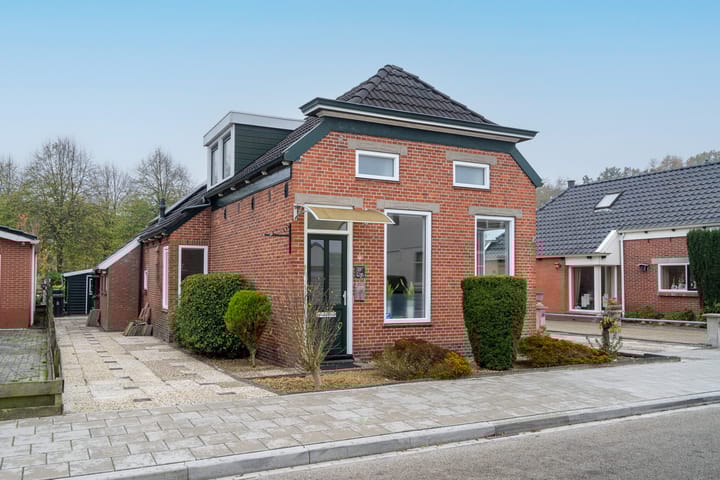 Foto 1 van Julianastraat 23