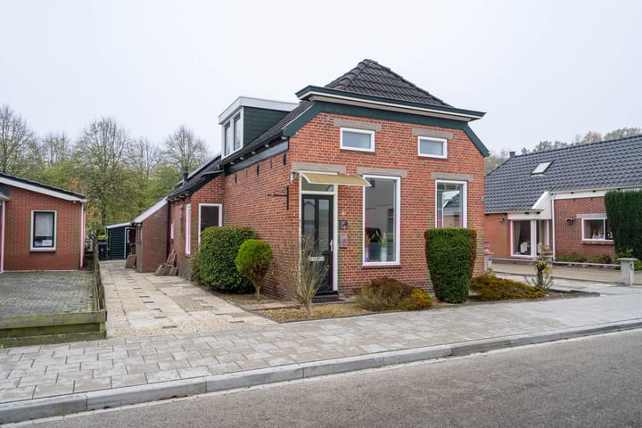 Foto 40 van Julianastraat 23