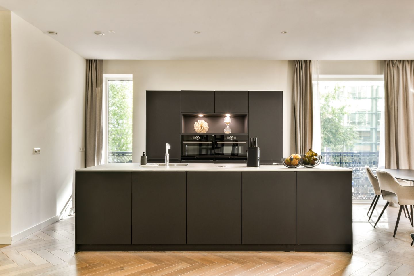 Foto 4 van Gustav Mahlerlaan 527-D