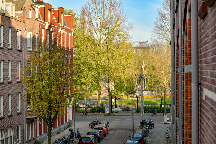 Bekijk foto 12 van Tweede Boerhaavestraat 78-2