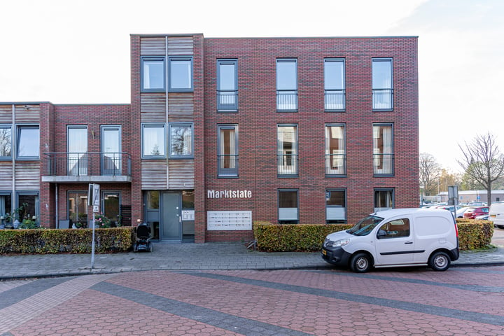 View photo 7 of Schoolstraat 6