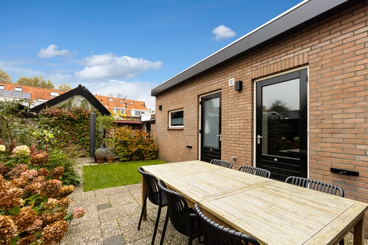 Foto 38 van Oranjestraat 25