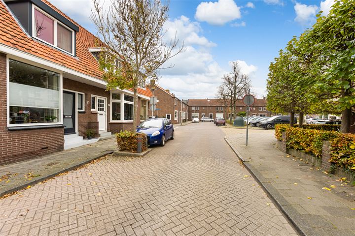 View photo 47 of Oranjestraat 25