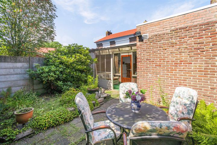 View photo 30 of Dokter Dagevosstraat 33