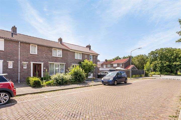 View photo 33 of Dokter Dagevosstraat 33