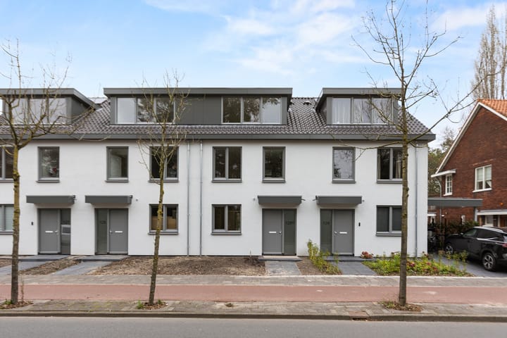 Foto 46 van Ouderkerkerlaan 128-A