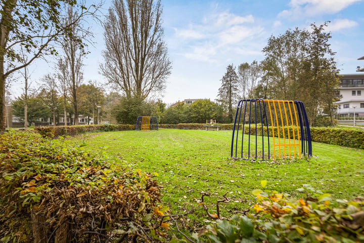 Bekijk foto 49 van Ouderkerkerlaan 128-A