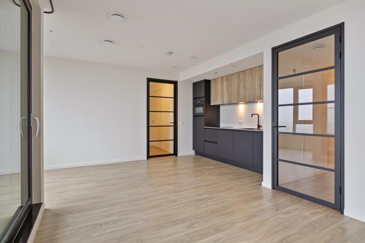 Foto 20 van Vincent van den Heuvellaan 373