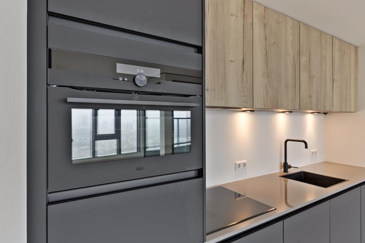 Foto 22 van Vincent van den Heuvellaan 373