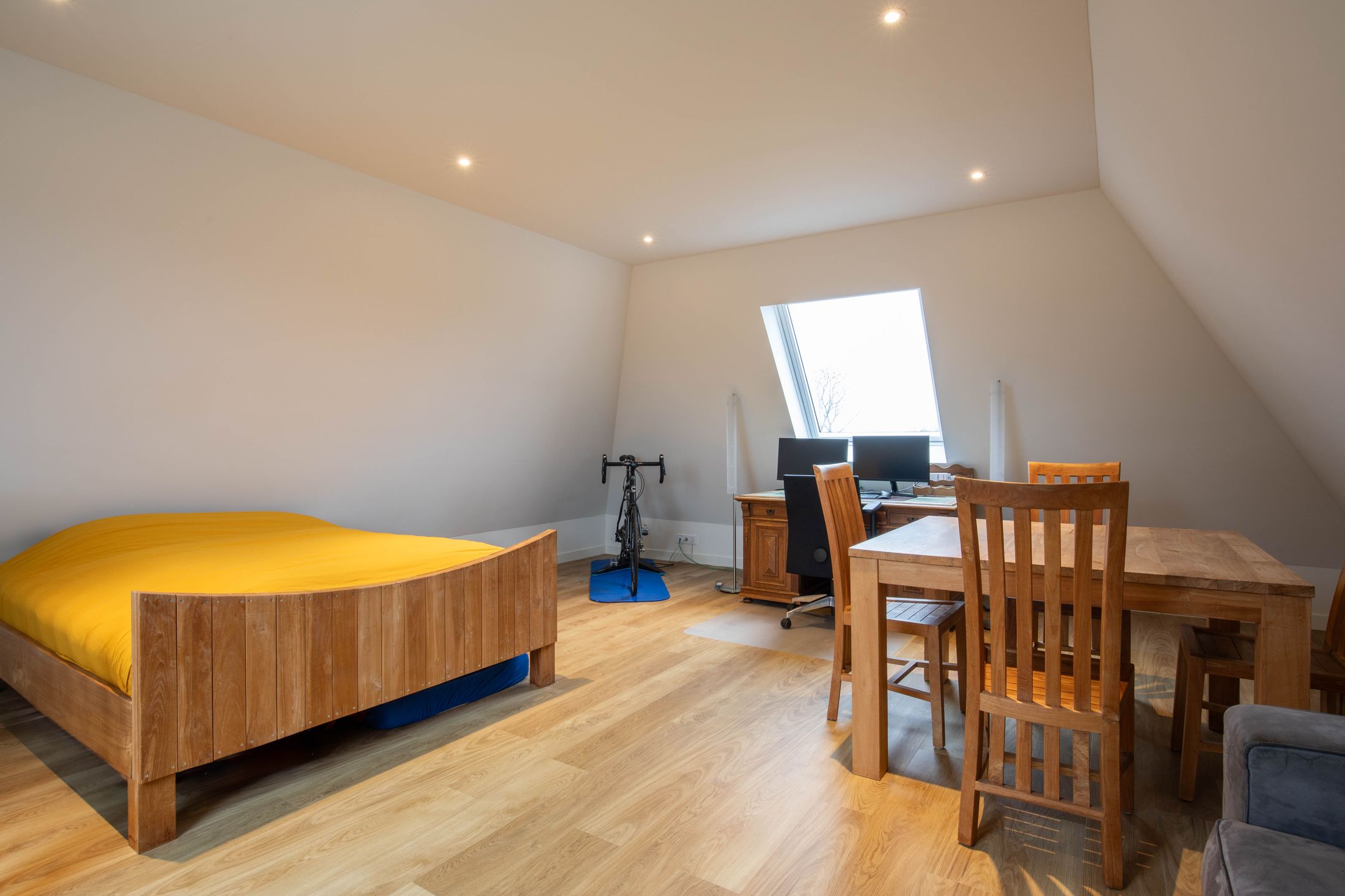 Photo 36 of Waver 42