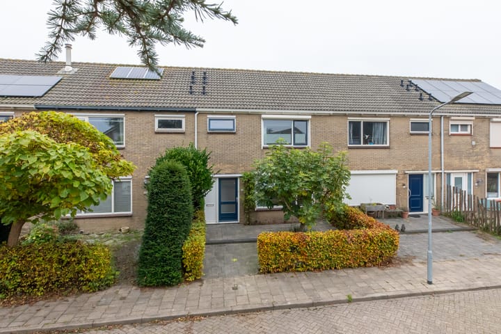 Foto 1 van de Ruyterstraat 28