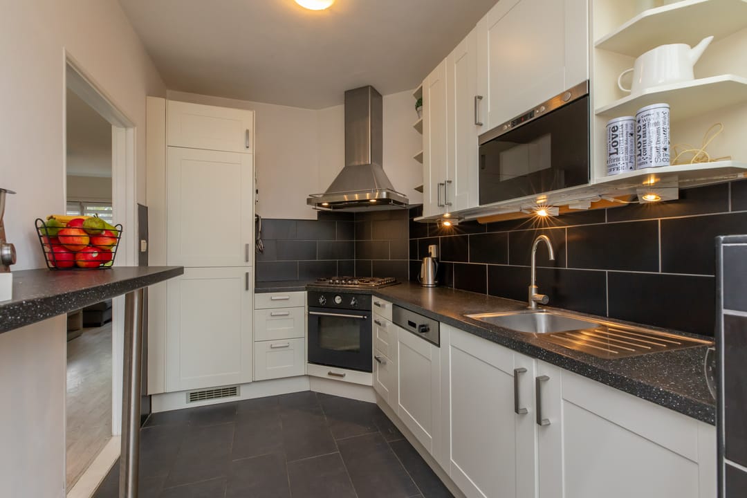 Photo 11 of de Ruyterstraat 28